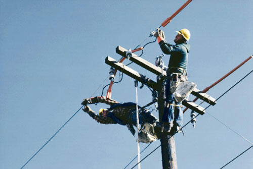 Electrical Line Workers